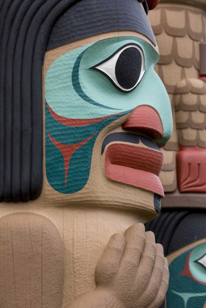 USA, Washington State, Jamestown Totem art PR